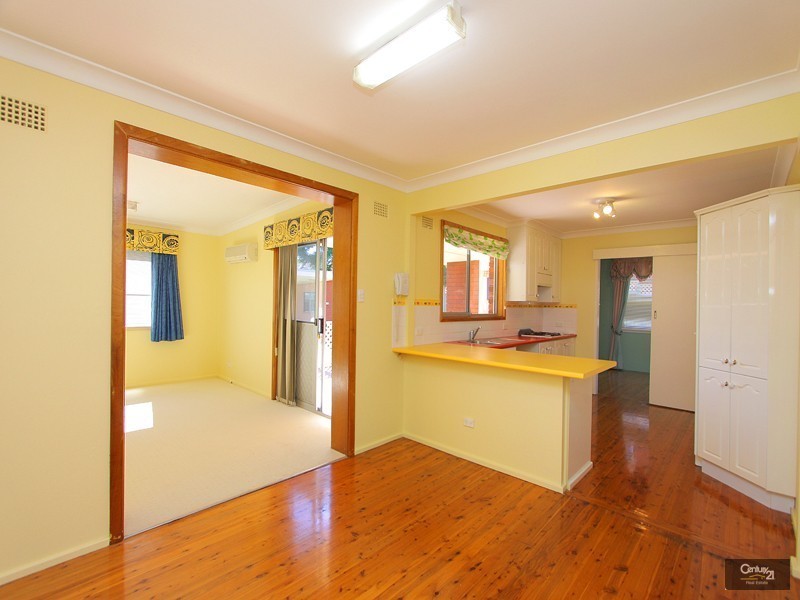 8 Waygrove Avenue, Earlwood NSW 2206