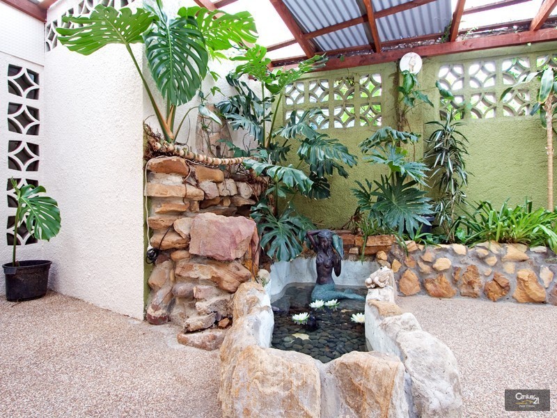 10 Wyatt Avenue, Earlwood NSW 2206