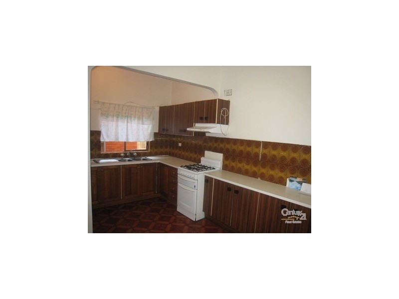 4 Rome Street, Canterbury NSW 2193