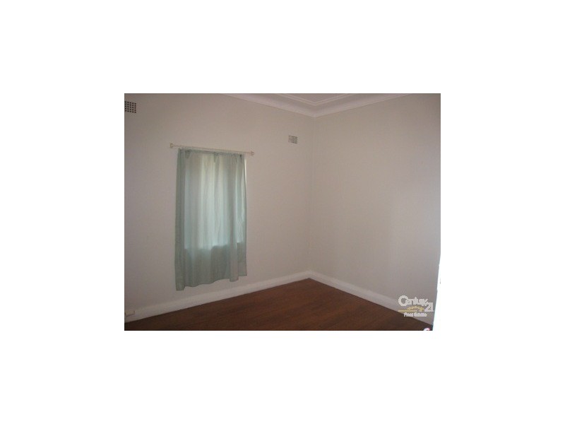 4 Rome Street, Canterbury NSW 2193