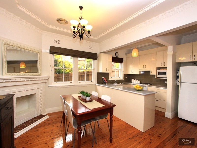 11 Slade Road, Bardwell Park NSW 2207