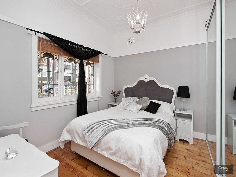 55 River Street, Earlwood NSW 2206