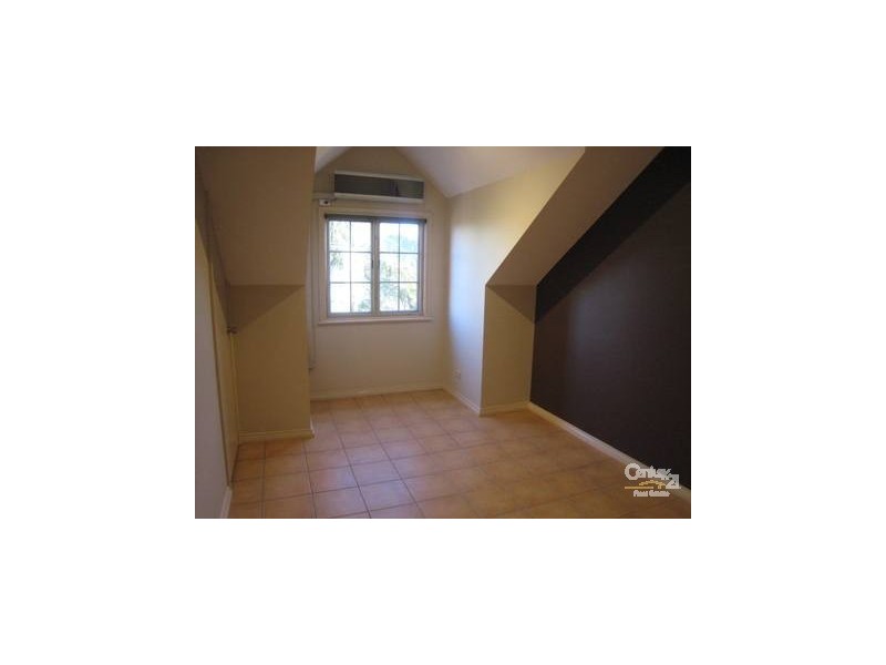 4/9 Highcliff Road, Earlwood NSW 2206