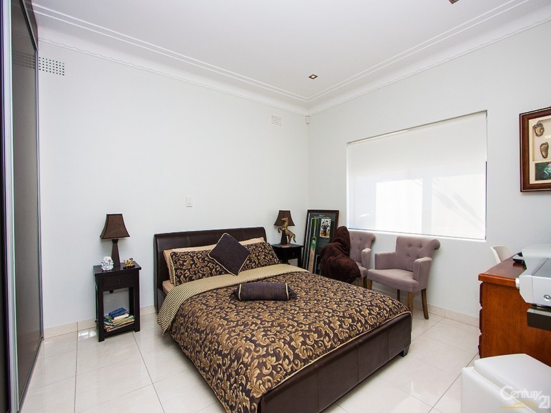 53 River Street, Earlwood NSW 2206