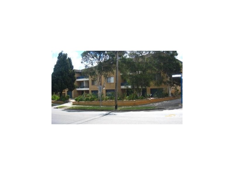 8/623B Homer Street, Kingsgrove NSW 2208