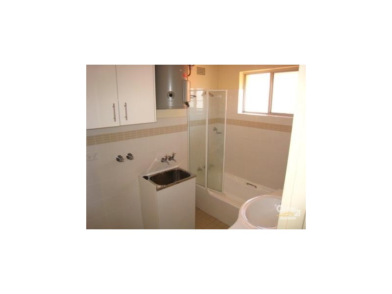 3/16 Northcote St, Canterbury NSW 2193