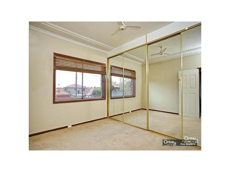 10 Hillside Avenue, Clemton Park NSW 2206