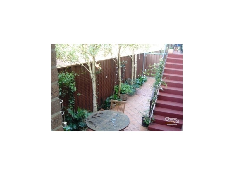 25/74 Wardell Rd, Earlwood NSW 2206
