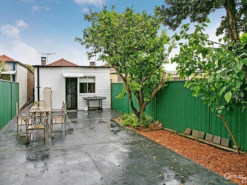 76 River Street, Earlwood NSW 2206