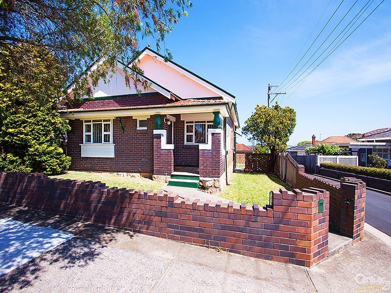 12 Nicoll Avenue, Earlwood NSW 2206