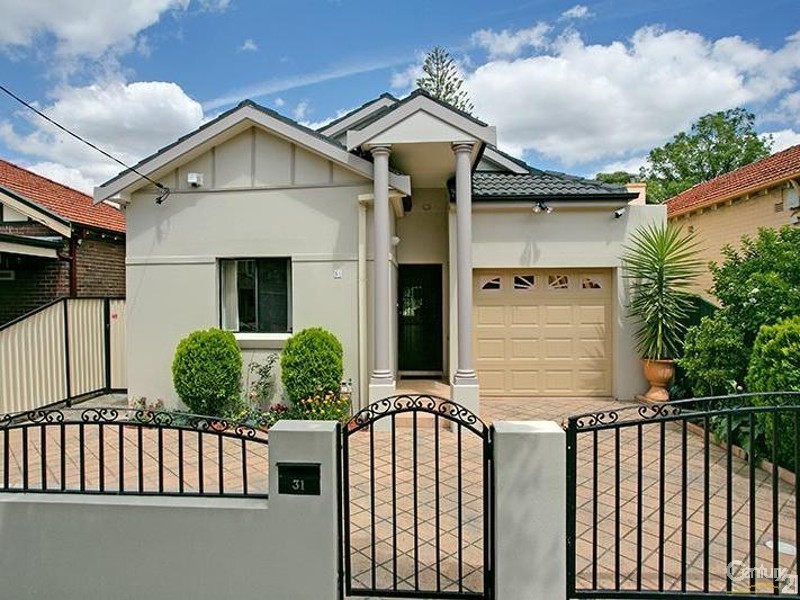 31 Allen Street, Canterbury NSW 2193