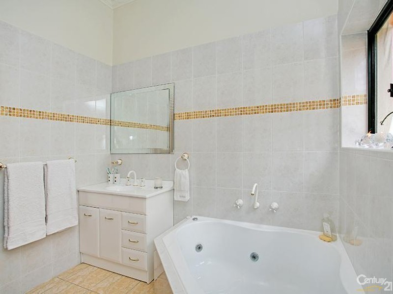 31 Allen Street, Canterbury NSW 2193