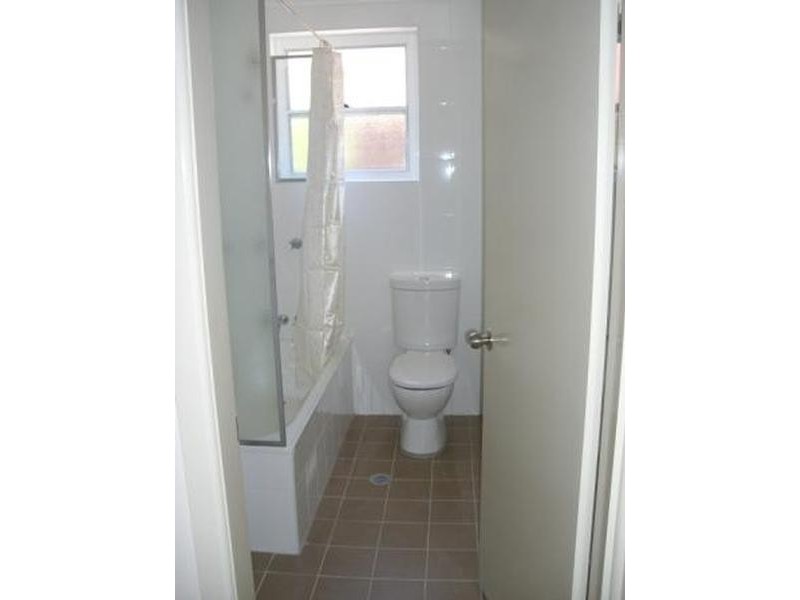 1/18 Perry Street, Campsie NSW 2194