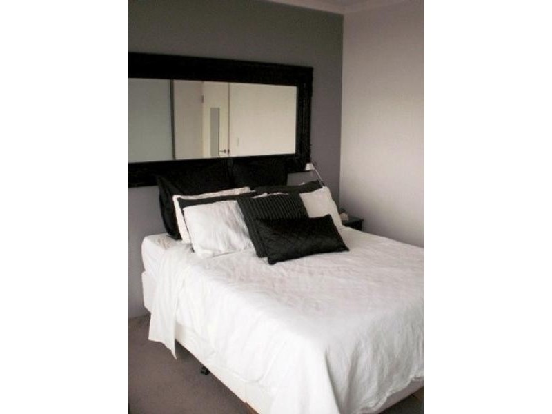 704/221-229 Sydney Park Road, Erskineville NSW 2043