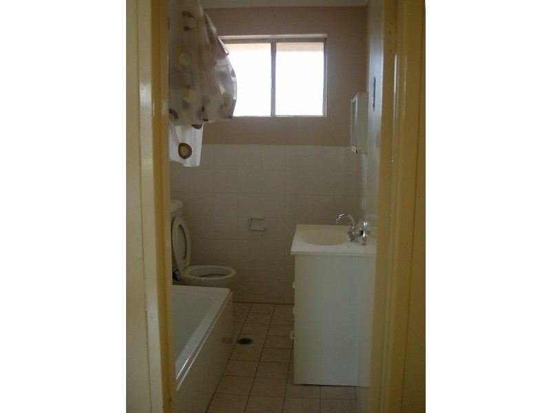 3/2 Drummond Street, Belmore NSW 2192