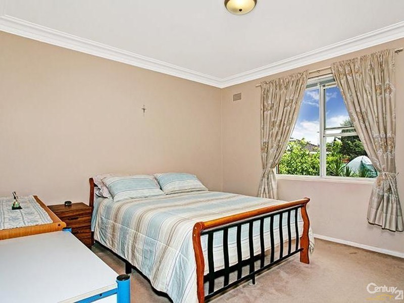 14 Waygrove Avenue, Earlwood NSW 2206