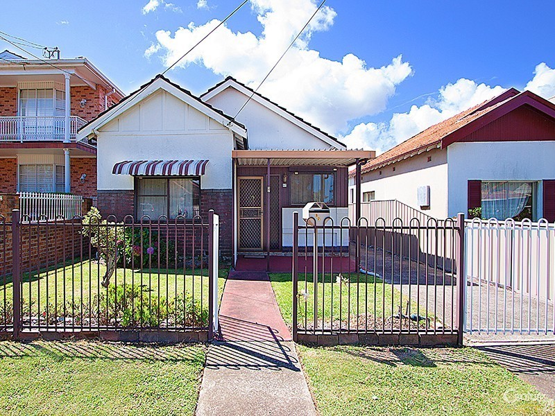 97 Bayview Avenue, Earlwood NSW 2206