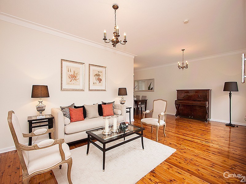 9 Waygrove Avenue, Earlwood NSW 2206