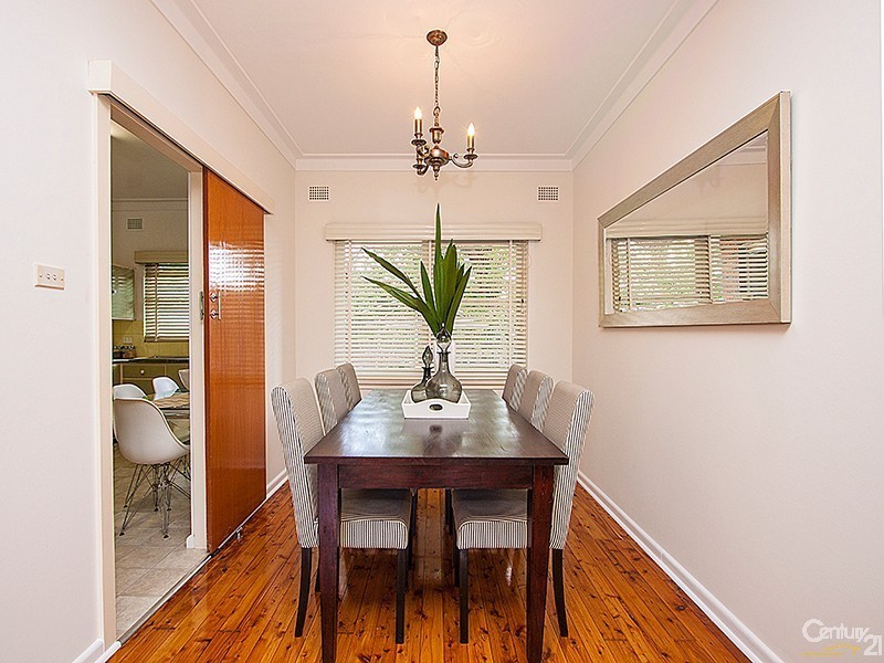 9 Waygrove Avenue, Earlwood NSW 2206