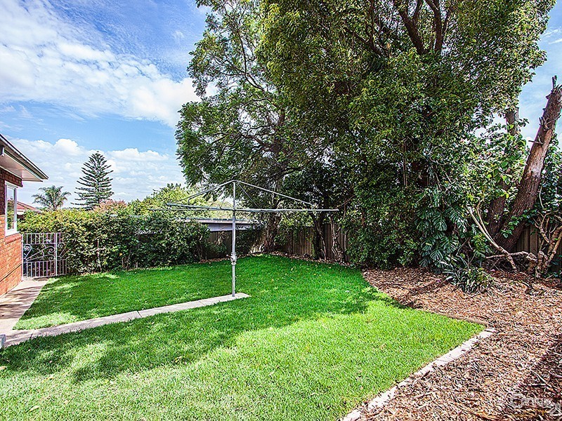 9 Waygrove Avenue, Earlwood NSW 2206