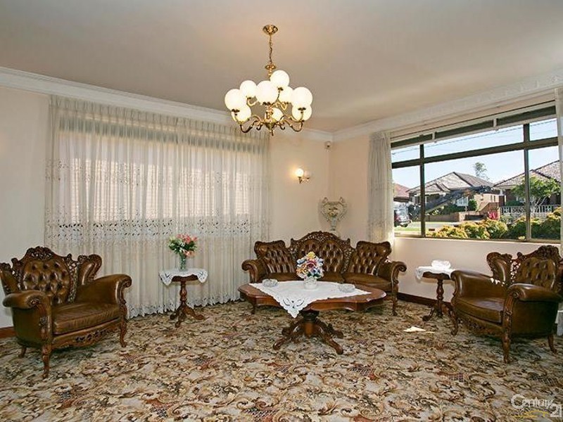 40 William Street, Earlwood NSW 2206