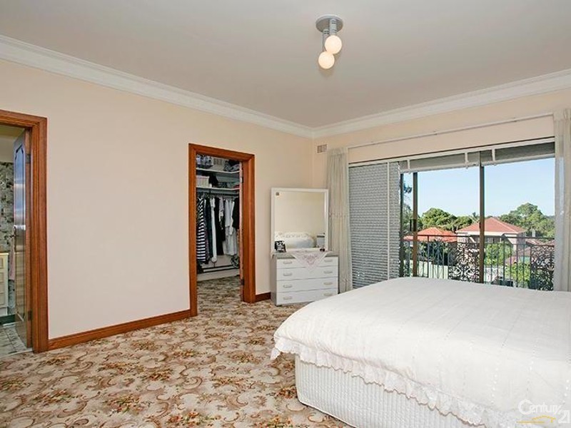 40 William Street, Earlwood NSW 2206