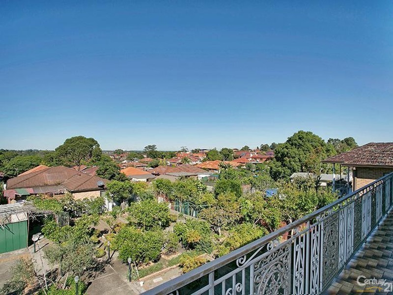 40 William Street, Earlwood NSW 2206