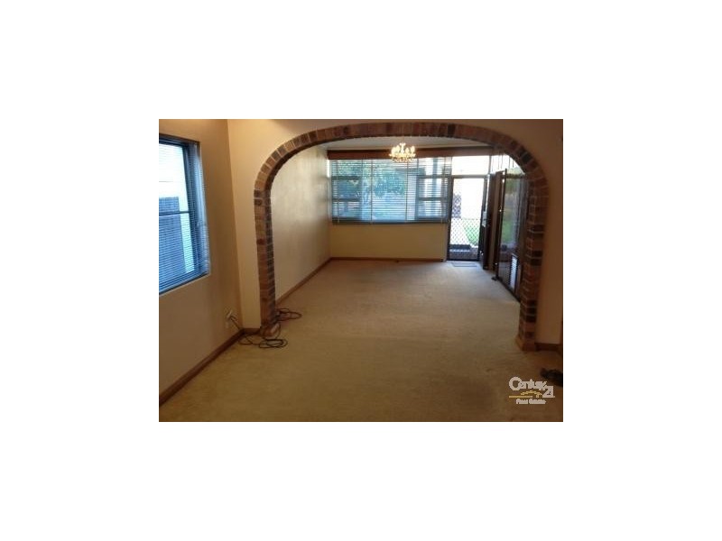 26 Leonora Avenue, Earlwood NSW 2206