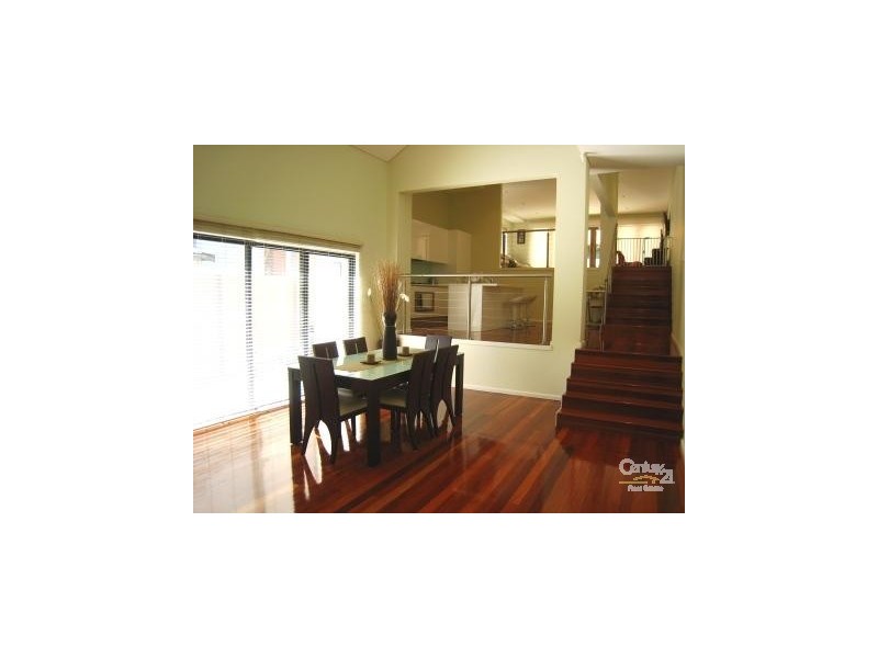 33 Highcliff Road, Earlwood NSW 2206