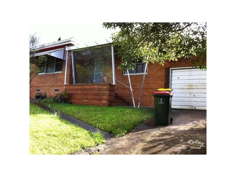 8 Royal Place, Bardwell Park NSW 2207