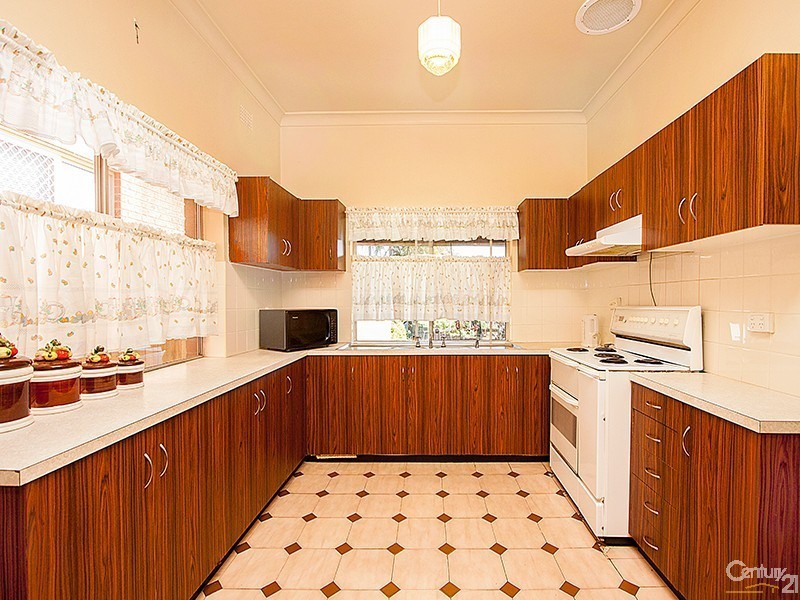 85 Wardell Road, Earlwood NSW 2206