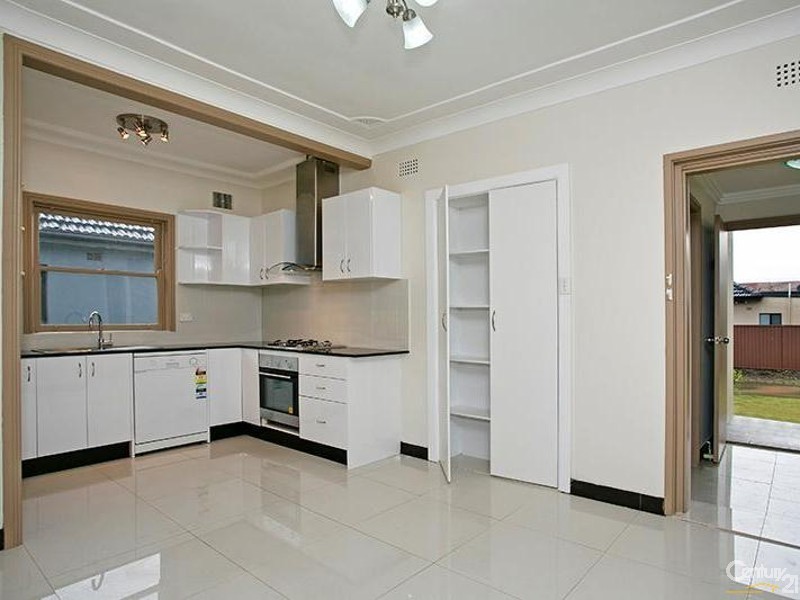 287 William Street, Kingsgrove NSW 2208