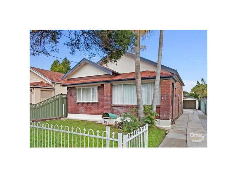21 Clisdell Avenue, Canterbury NSW 2193