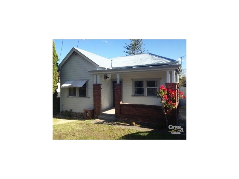 17 Flora Street, Roselands NSW 2196