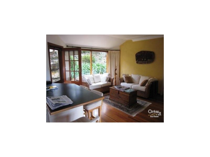 26 Highland Crescent, Earlwood NSW 2206