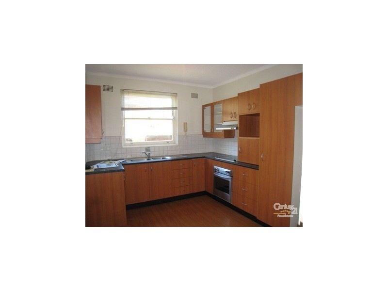 2/9 Olive Street, Kingsgrove NSW 2208