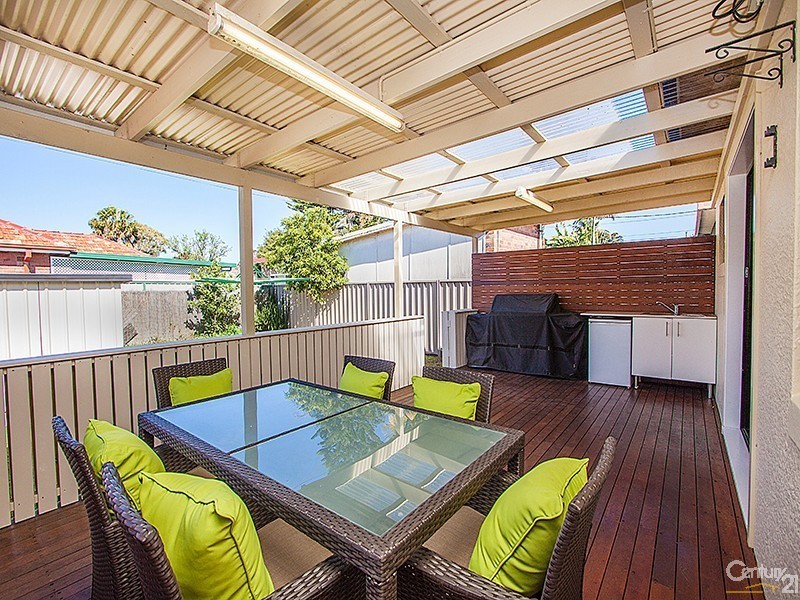 9 Weston Street, Revesby NSW 2212