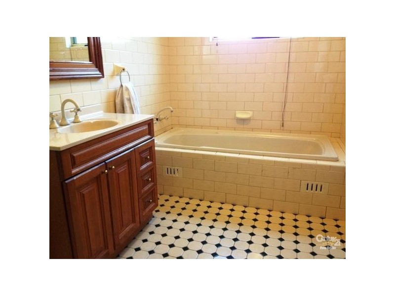 106 River Street, Earlwood NSW 2206