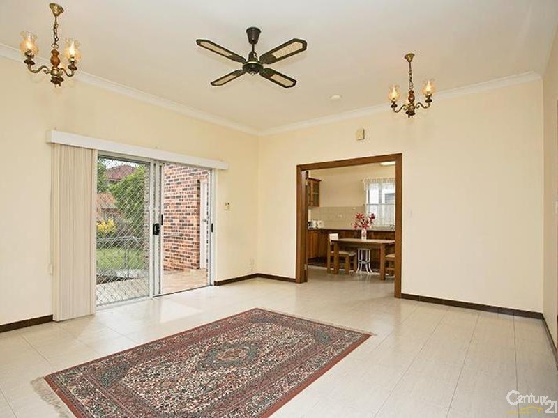 3 Nicoll Avenue, Earlwood NSW 2206