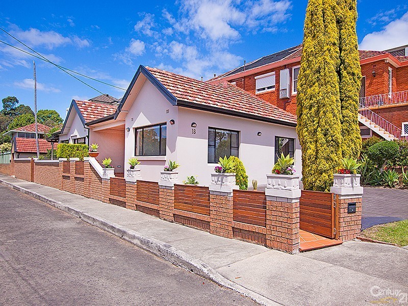 18 Crewe Street, Bardwell Park NSW 2207