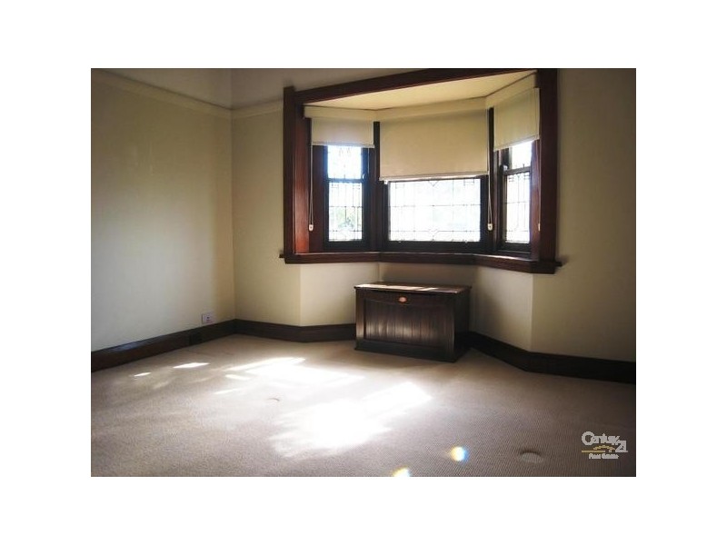 28 Baringa Road, Earlwood NSW 2206