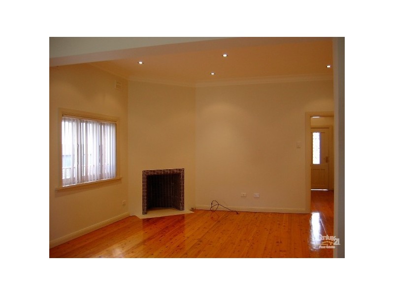 25 Manildra Street, Earlwood NSW 2206