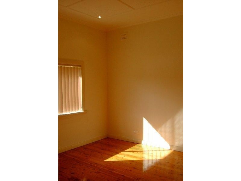 25 Manildra Street, Earlwood NSW 2206