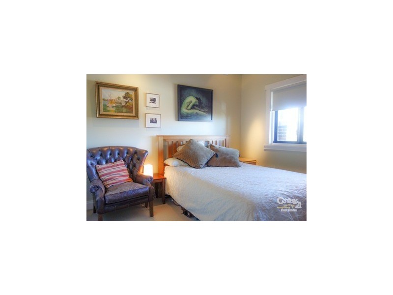 8 Bedford Street, Earlwood NSW 2206