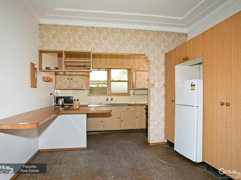 4 Bramston Avenue, Earlwood NSW 2206