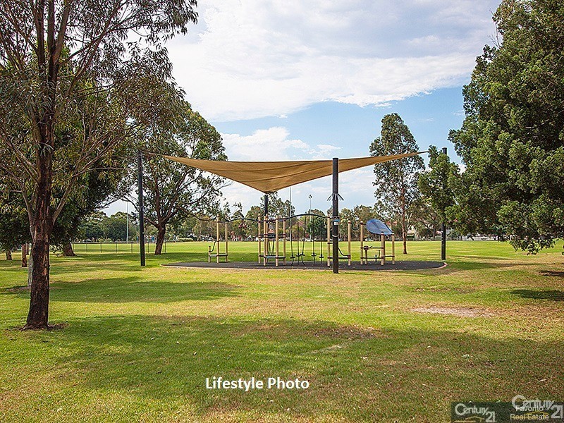 18/162 Croydon Ave, Croydon Park NSW 2133