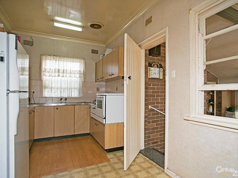 60 Proctor Avenue, Earlwood NSW 2206