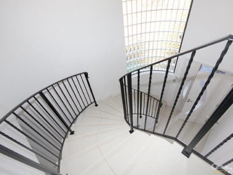 36A Dreadnought Street, Roselands NSW 2196