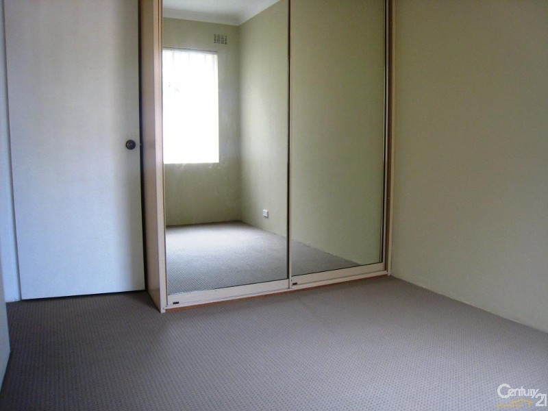 3/34-36 Shaftesbury  Street, Carlton NSW 2218