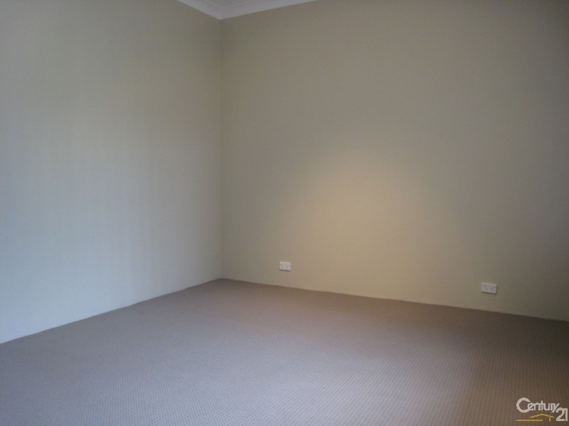 3/34-36 Shaftesbury  Street, Carlton NSW 2218